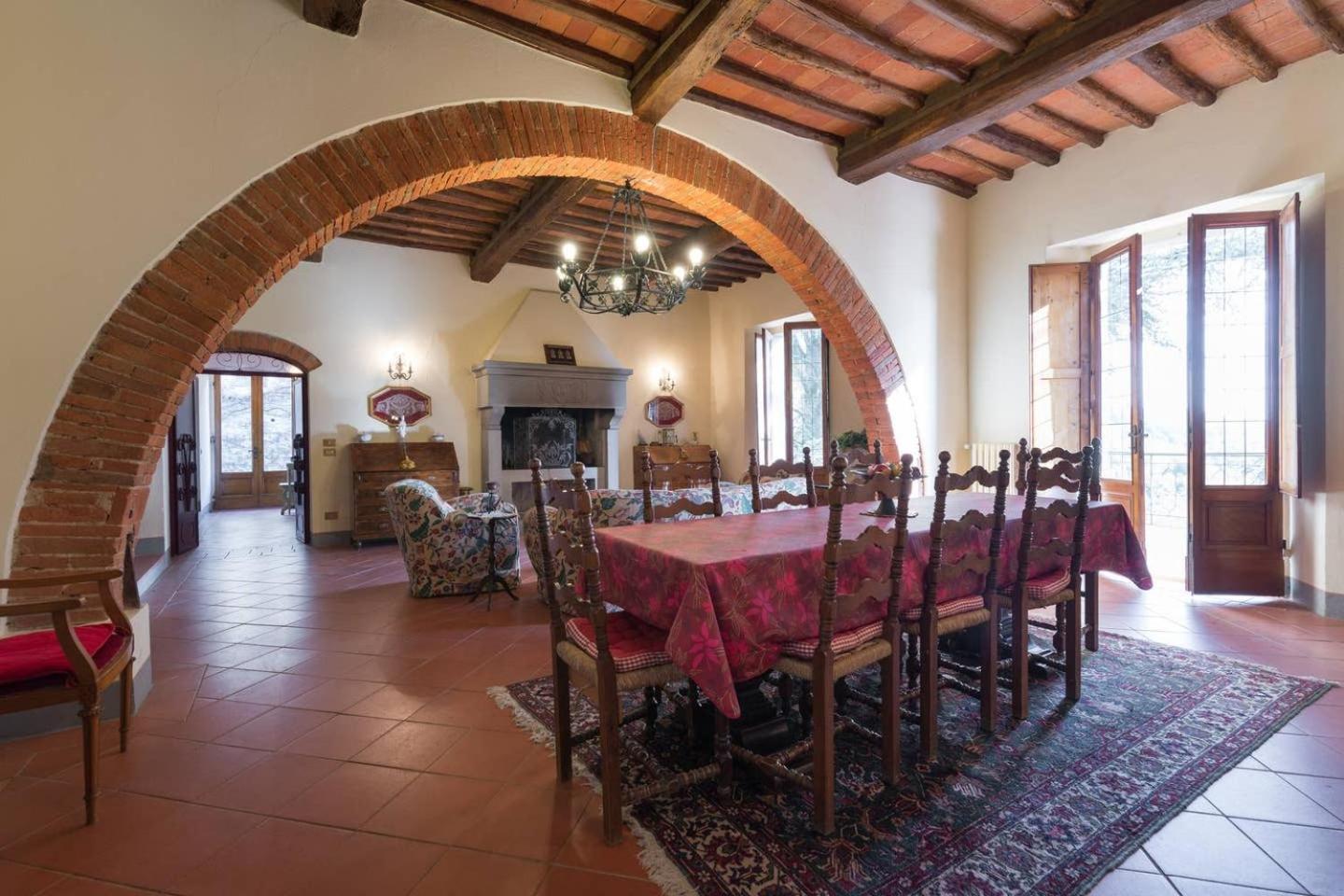 Agriturismo Fattoria Celle Филине Валдарно Стая снимка